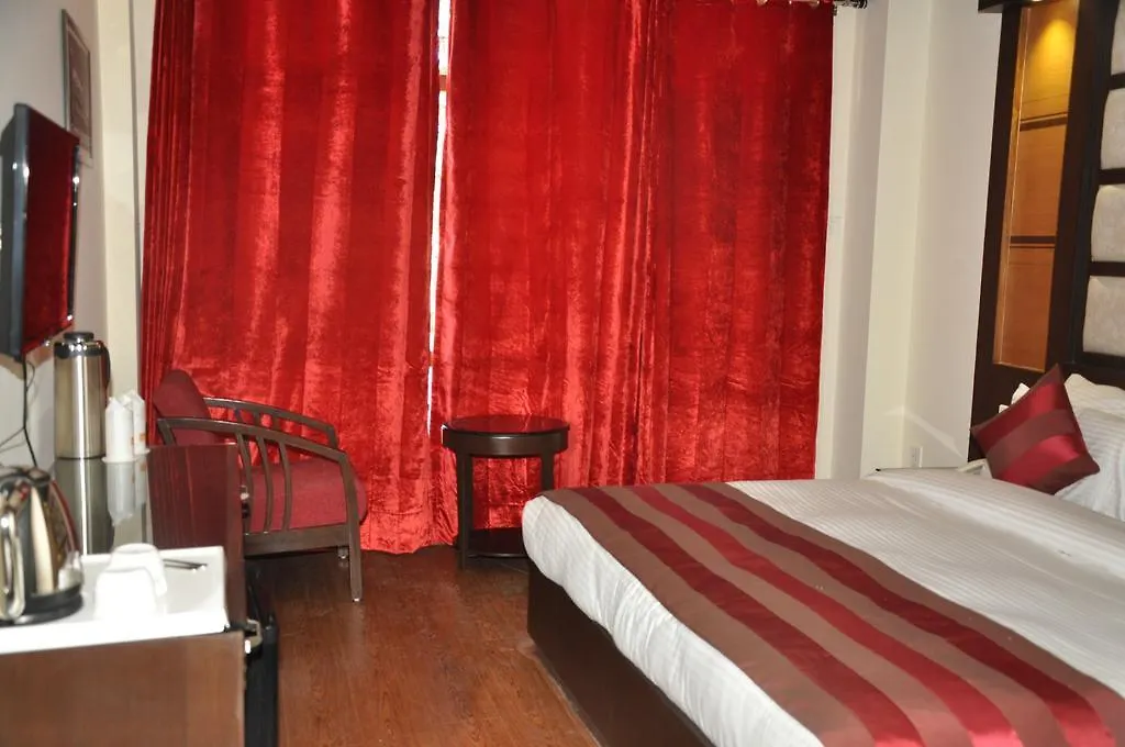 Hotel Southgate 심라